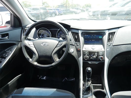 2013 Hyundai Sonata SE in Irvine, CA - Irvine Auto Center