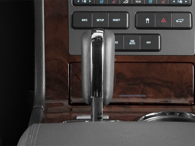 2014 Lincoln Navigator 4DR 2WD
