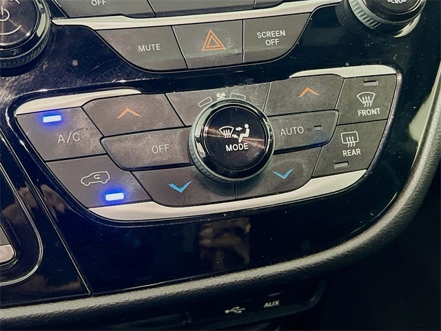 2020 Chrysler Pacifica Touring