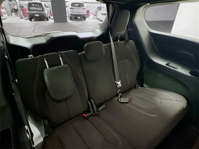 2020 Chrysler Pacifica Touring