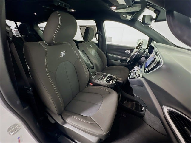 2020 Chrysler Pacifica Touring