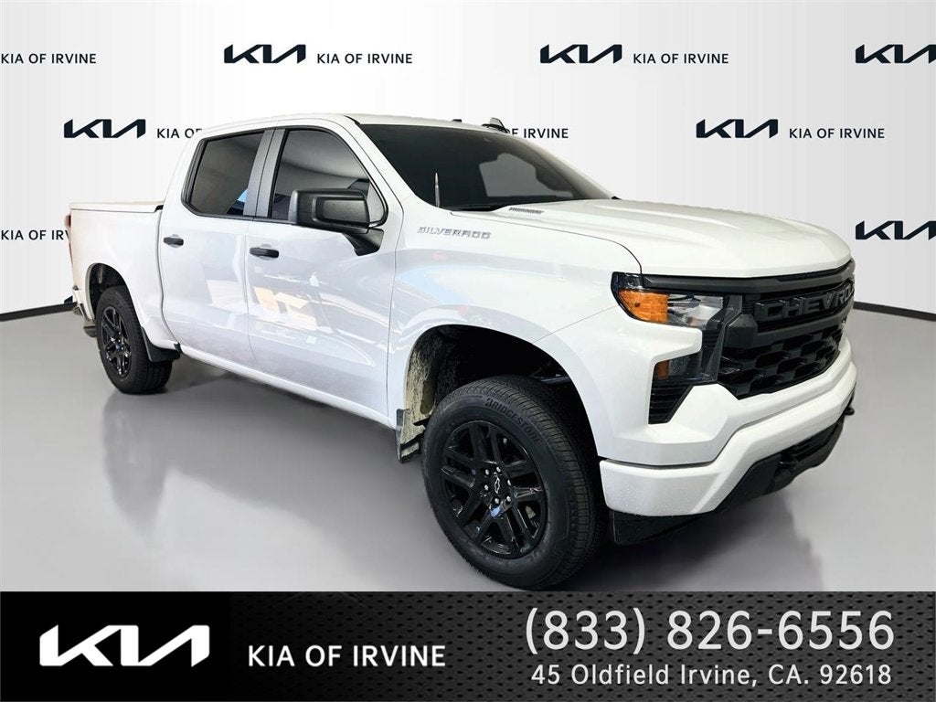 2025 Chevrolet Silverado 1500 Custom