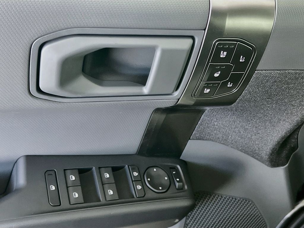 2027 Kia EV3 Base