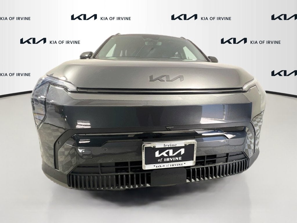 2027 Kia EV3 Base