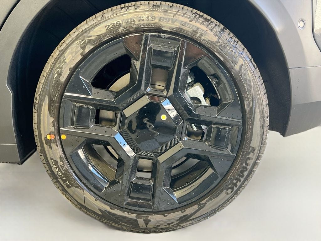 2027 Kia EV3 Base