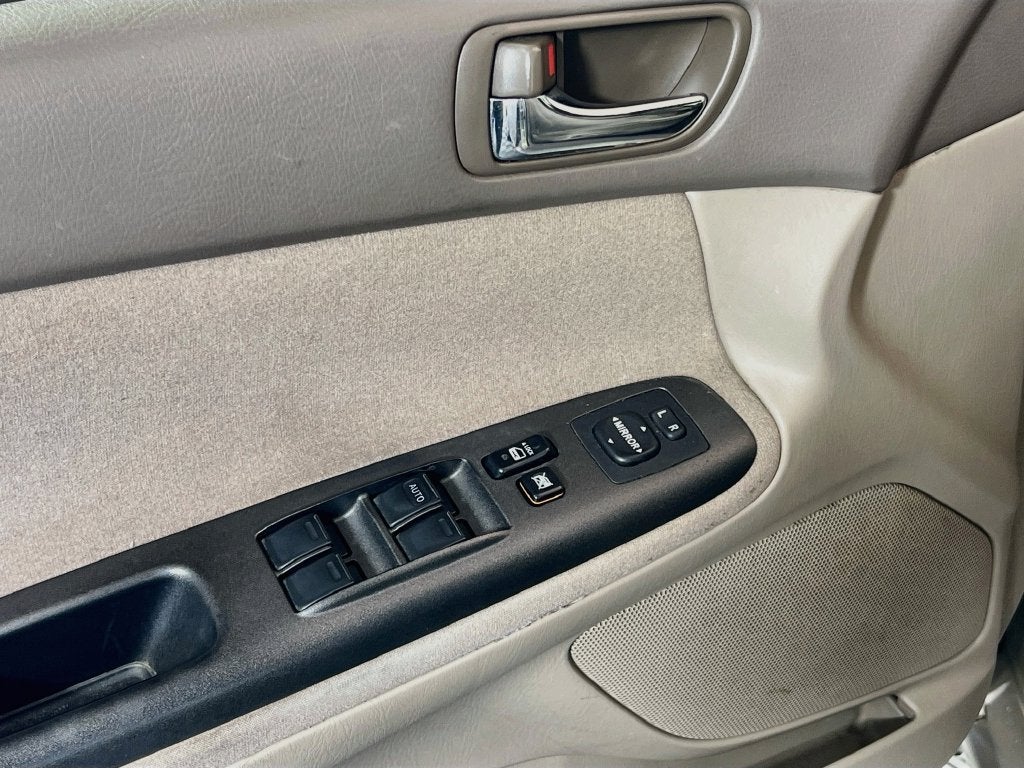 2006 Toyota Camry LE