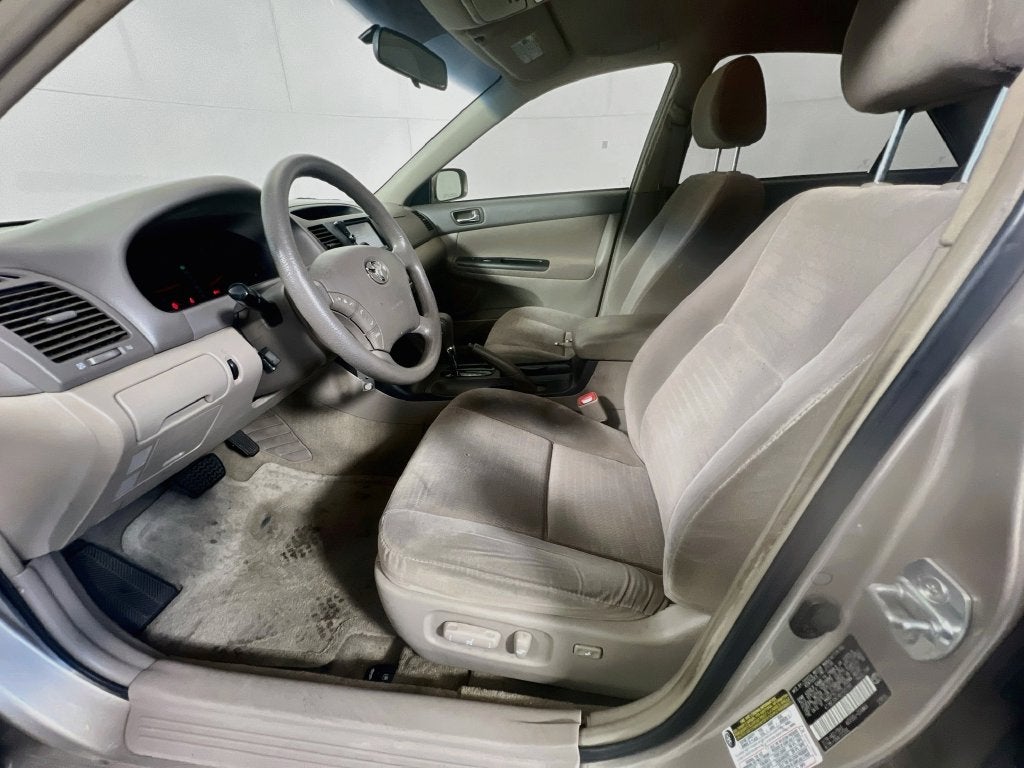 2006 Toyota Camry LE