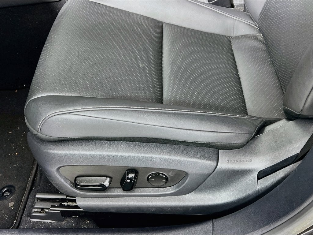 2024 Lexus ES 300h