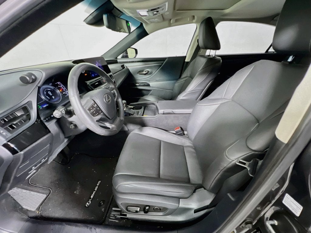2024 Lexus ES 300h