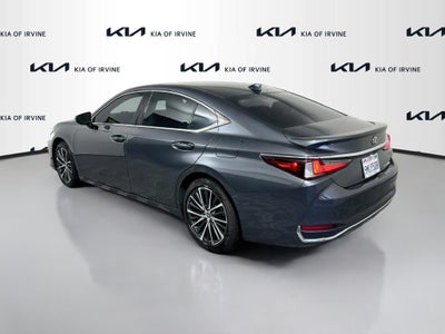 2024 Lexus ES 300h
