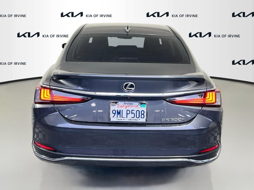 2024 Lexus ES 300h