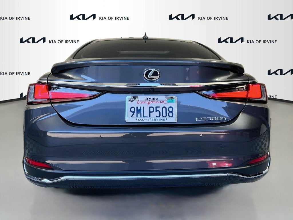 2024 Lexus ES 300h
