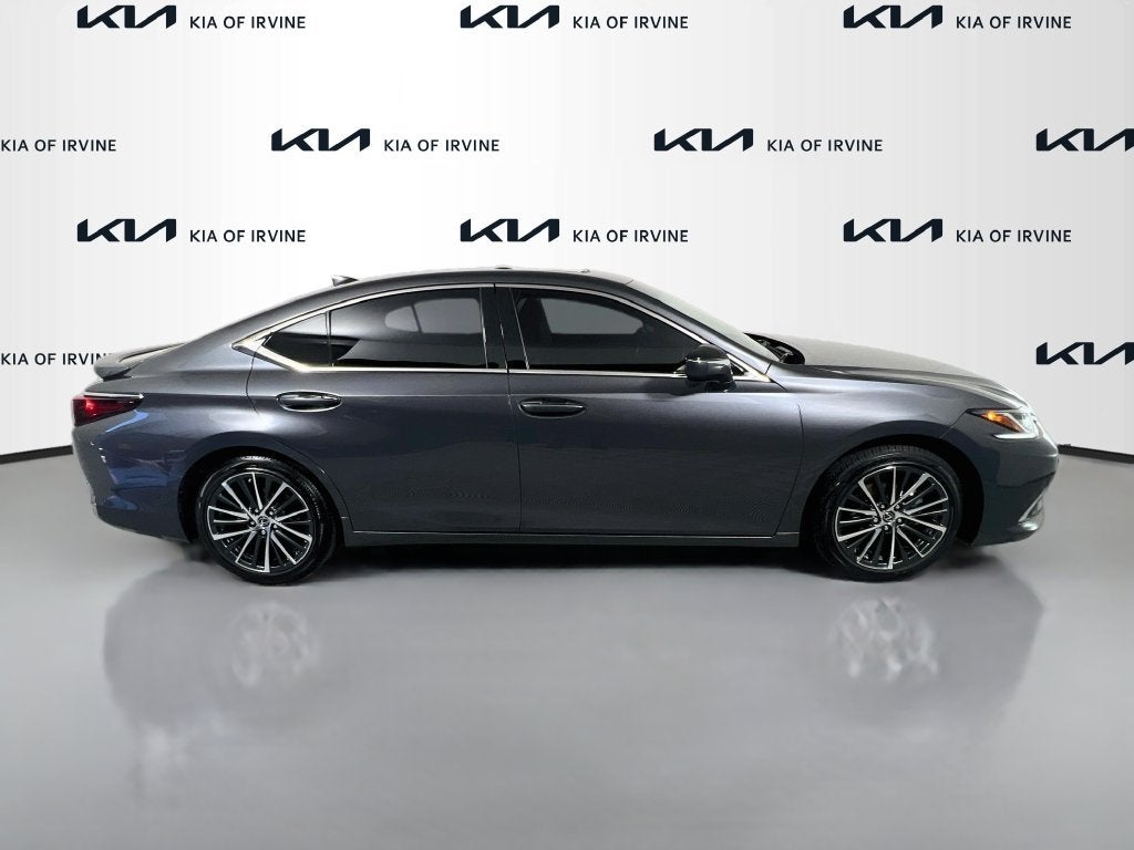 2024 Lexus ES 300h