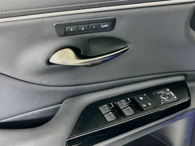 2024 Lexus ES 300h