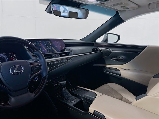 2021 Lexus Es 300h Luxury