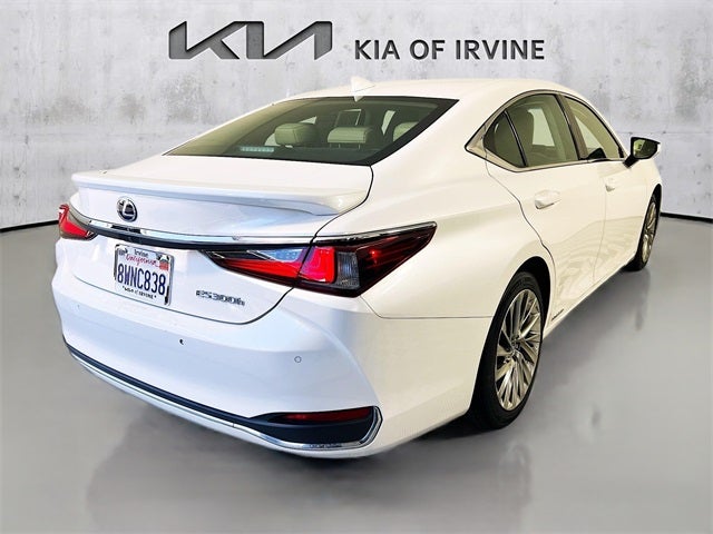 2021 Lexus Es 300h Luxury