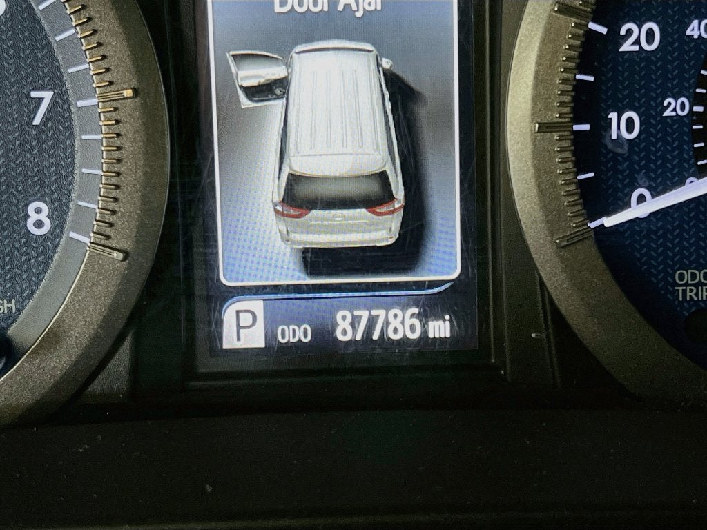 2019 Toyota Sienna XLE 8 Passenger