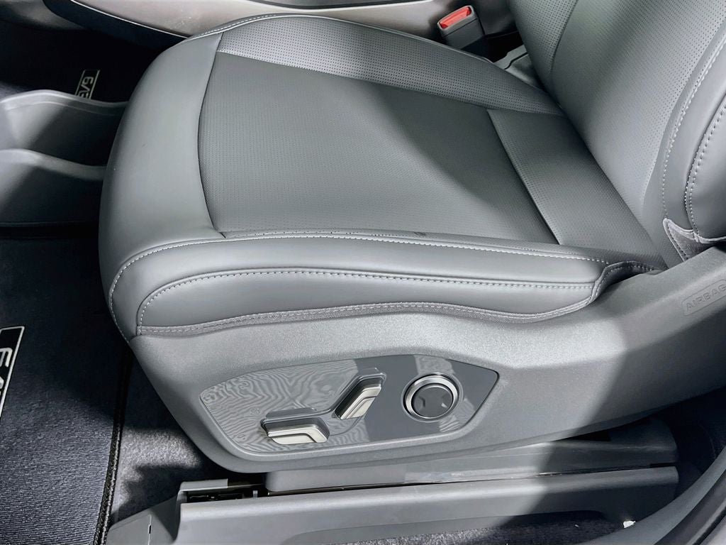 2026 Kia EV9 Light Long Range