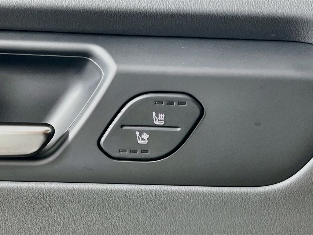 2026 Kia EV9 Light Long Range