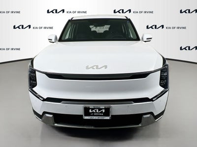 2026 Kia EV9 Light Long Range