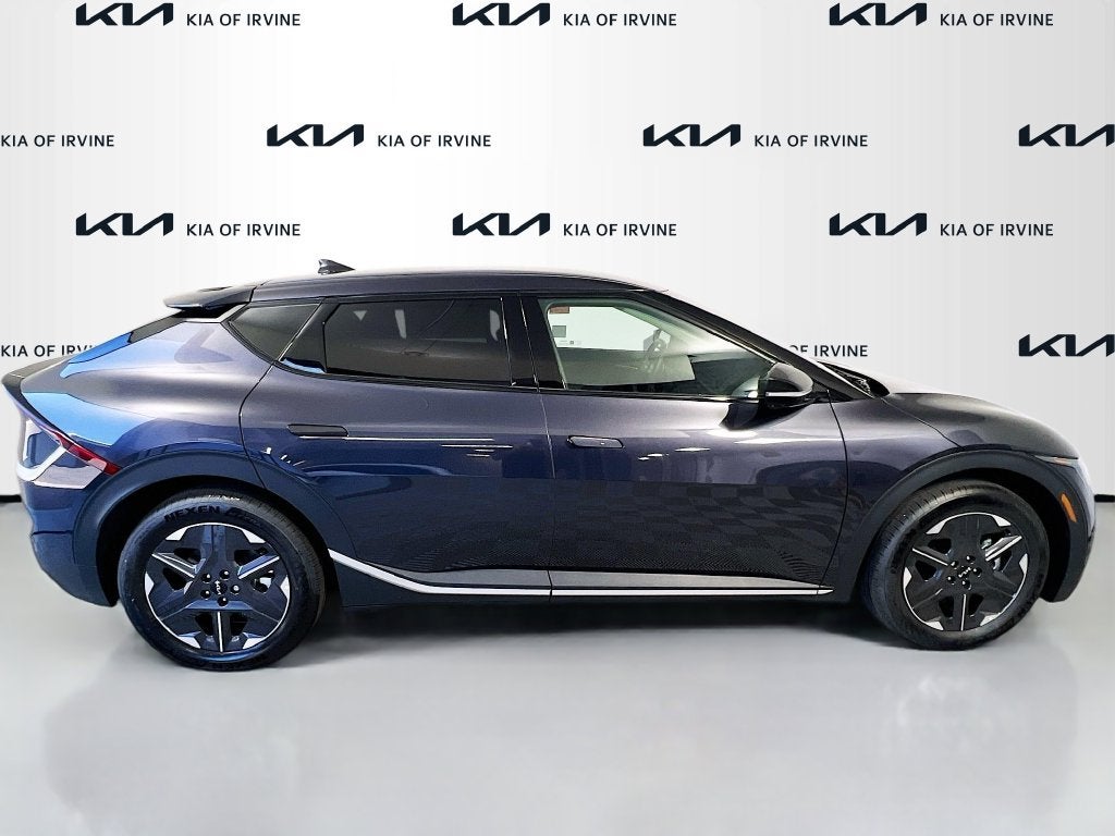 2026 Kia EV6 Light