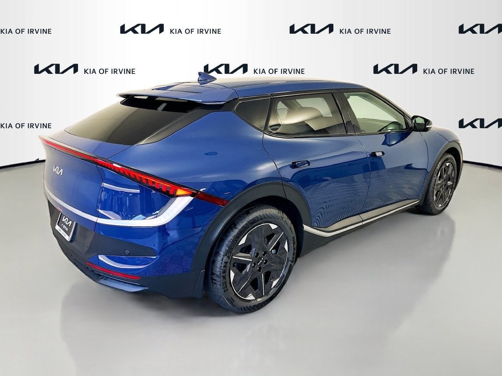 2026 Kia EV6 Light
