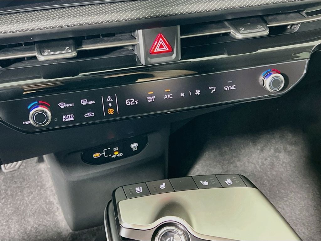 2026 Kia EV6 Wind