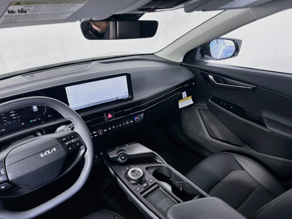 2026 Kia EV6 Light