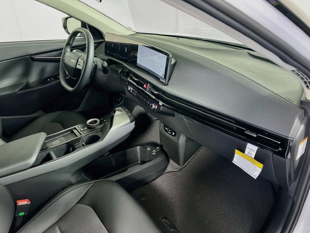 2026 Kia EV6 Light