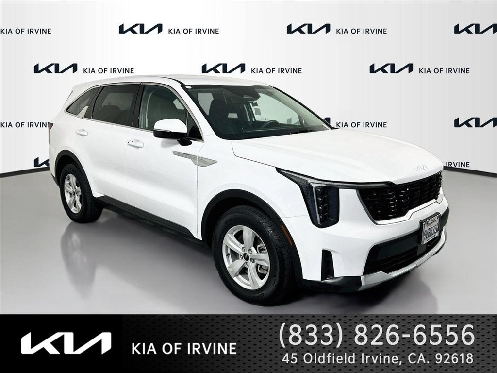 2025 Kia Sorento LX