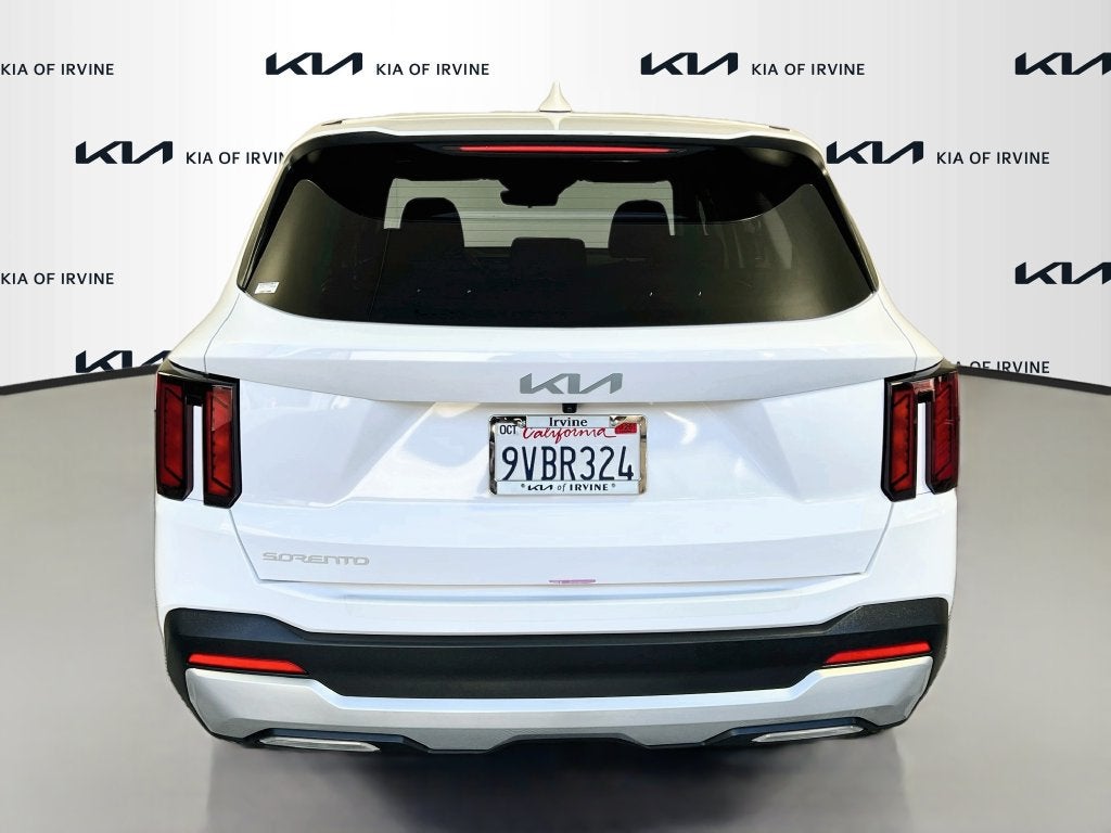 2025 Kia Sorento LX