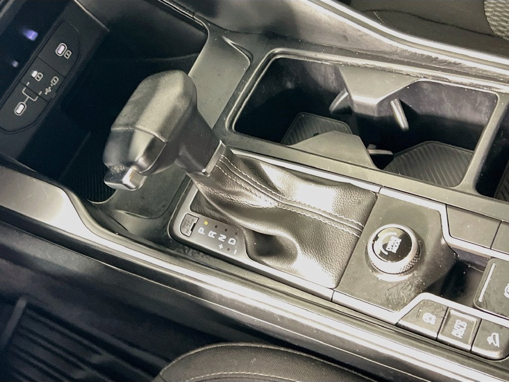 2025 Kia Sorento LX
