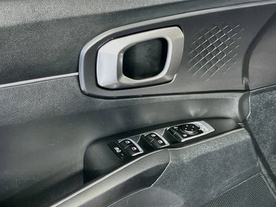 2025 Kia Sorento LX