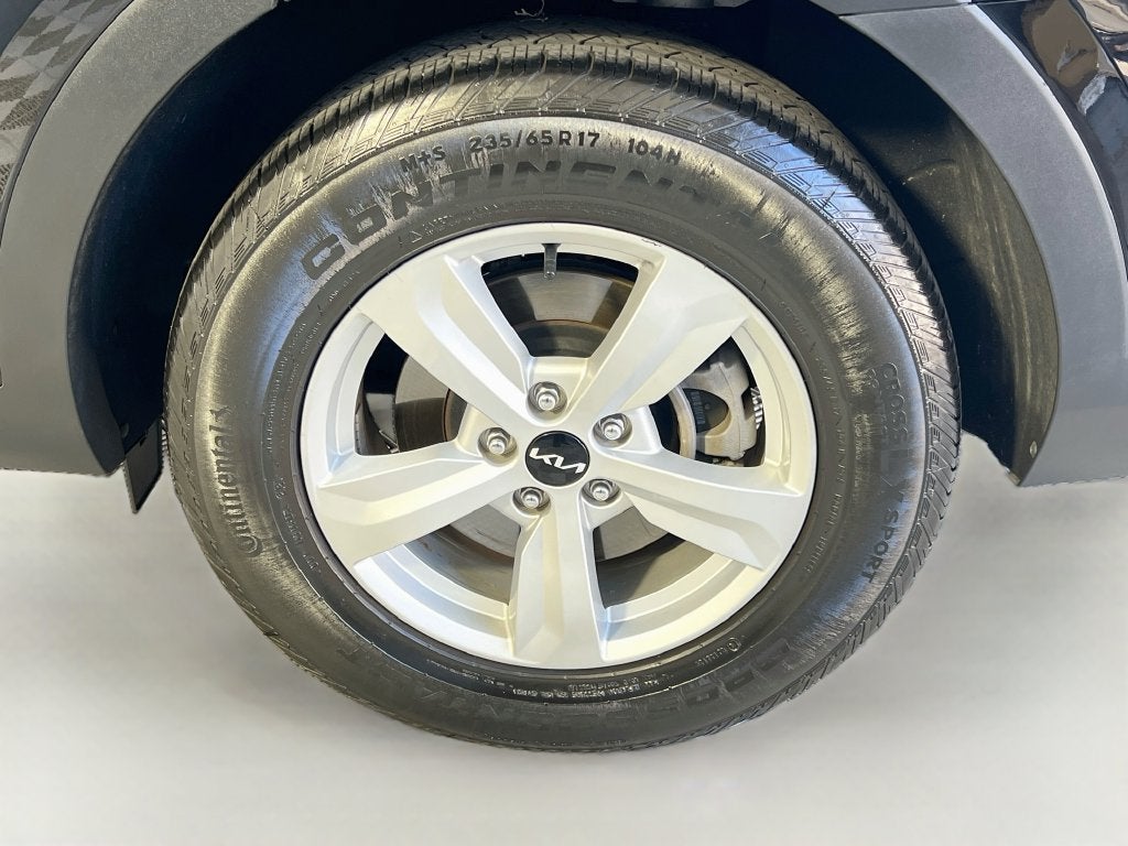 2025 Kia Sorento LX