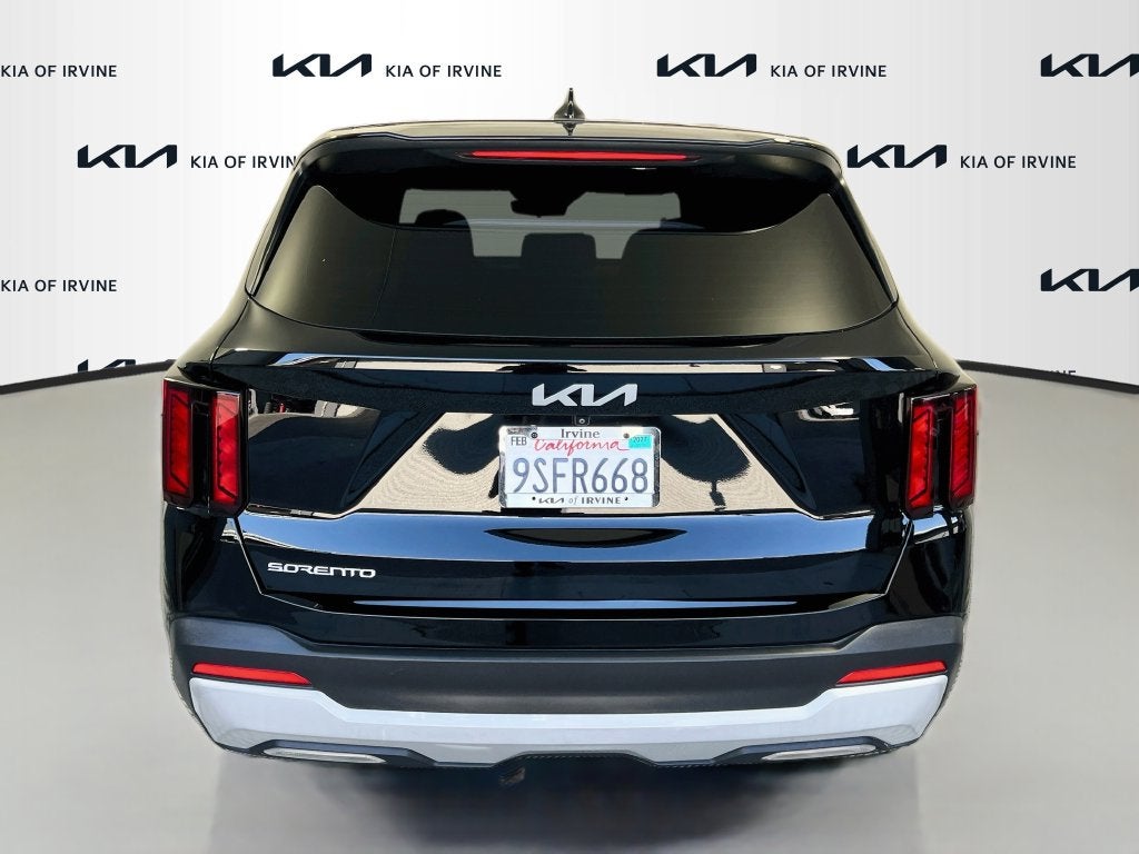 2025 Kia Sorento LX