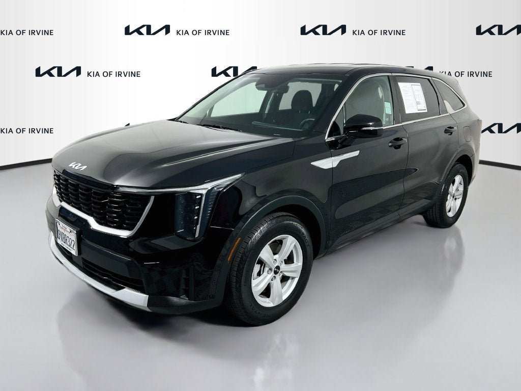 2025 Kia Sorento LX