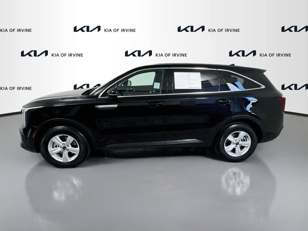 2025 Kia Sorento LX