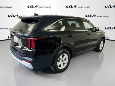 2025 Kia Sorento LX