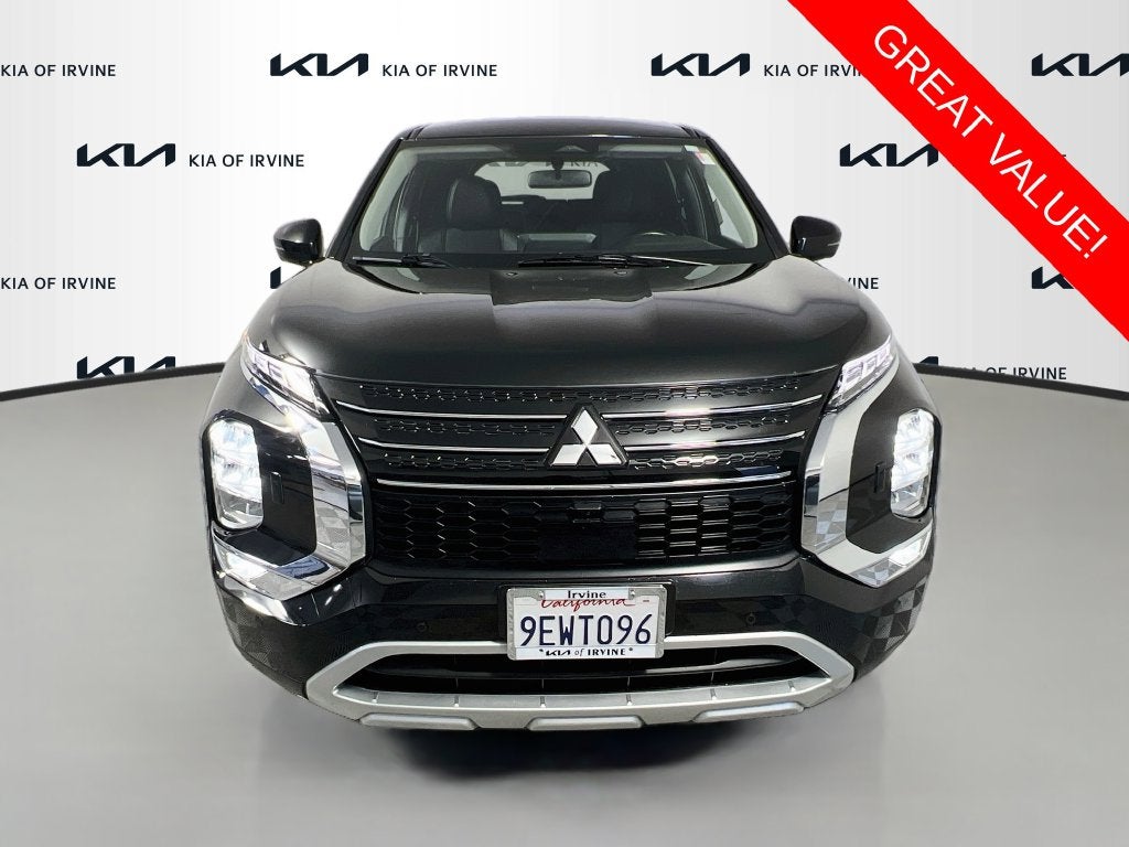 2022 Mitsubishi Outlander SE
