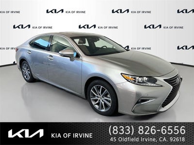 2016 Lexus ES 300h