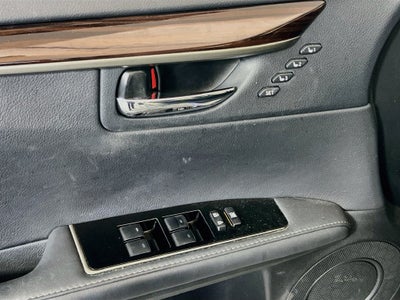 2016 Lexus ES 300h