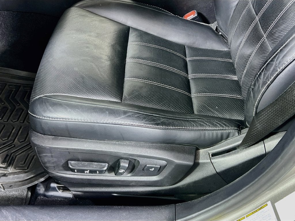 2016 Lexus ES 300h