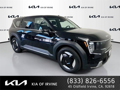 2024 Kia EV9 Light Long Range
