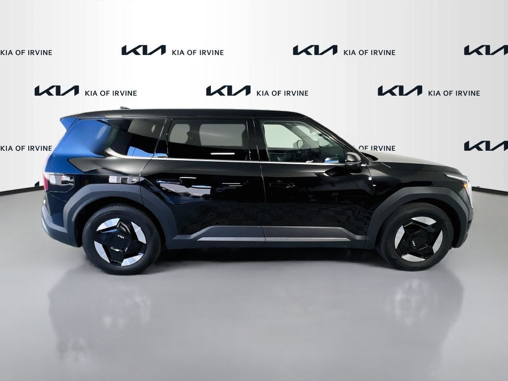 2024 Kia EV9 Light Long Range
