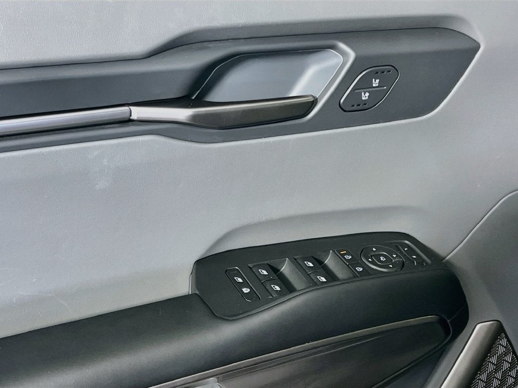 2024 Kia EV9 Light Long Range