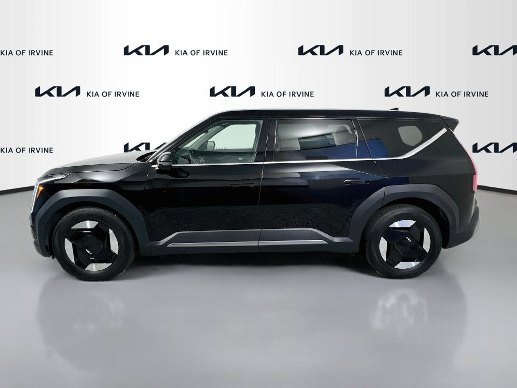 2024 Kia EV9 Light Long Range