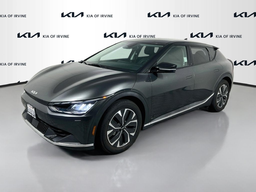 2023 Kia EV6 Light
