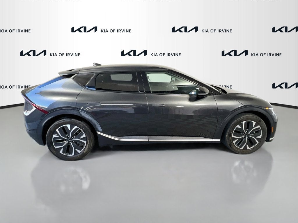2023 Kia EV6 Light