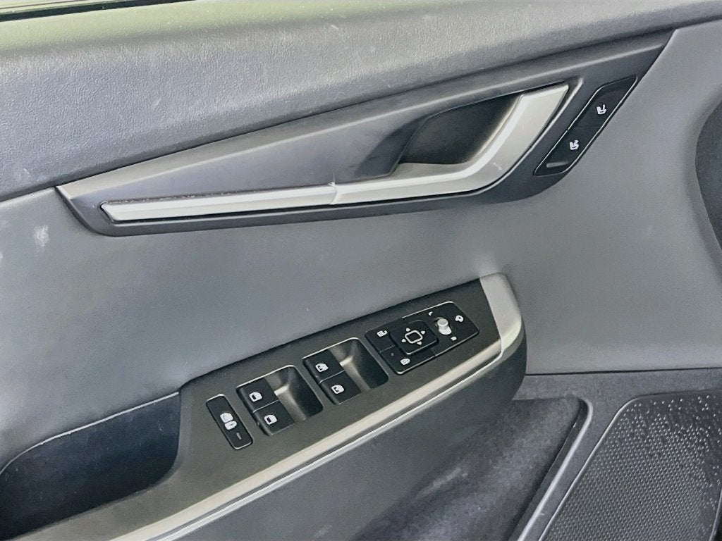 2023 Kia EV6 Light