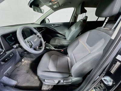 2024 Kia Niro LX